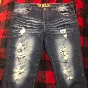 Ripped boyfriend jeans